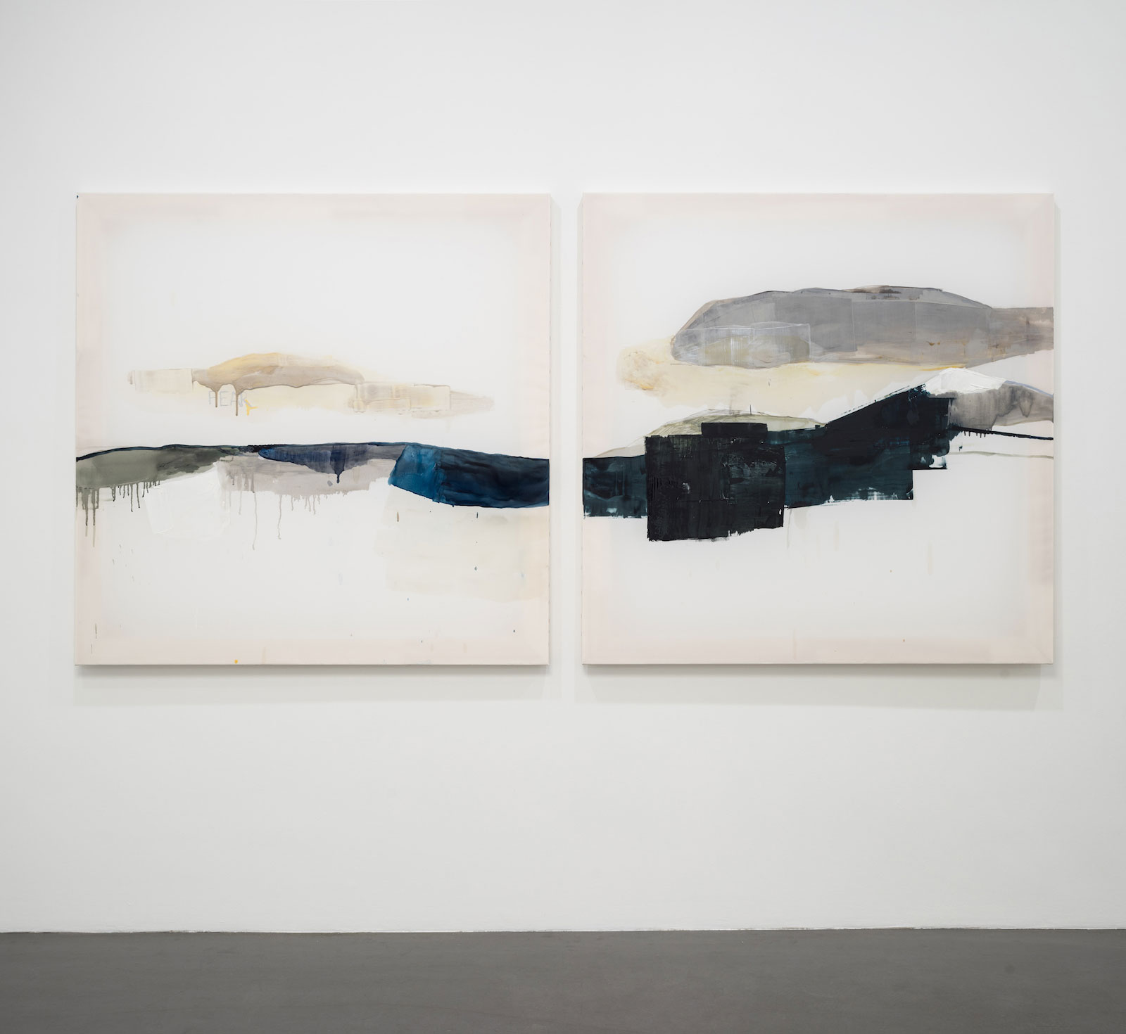 Jessica Faiss, "Fear", 2016. Oil and pencil on canvas, 250 x 125 cm