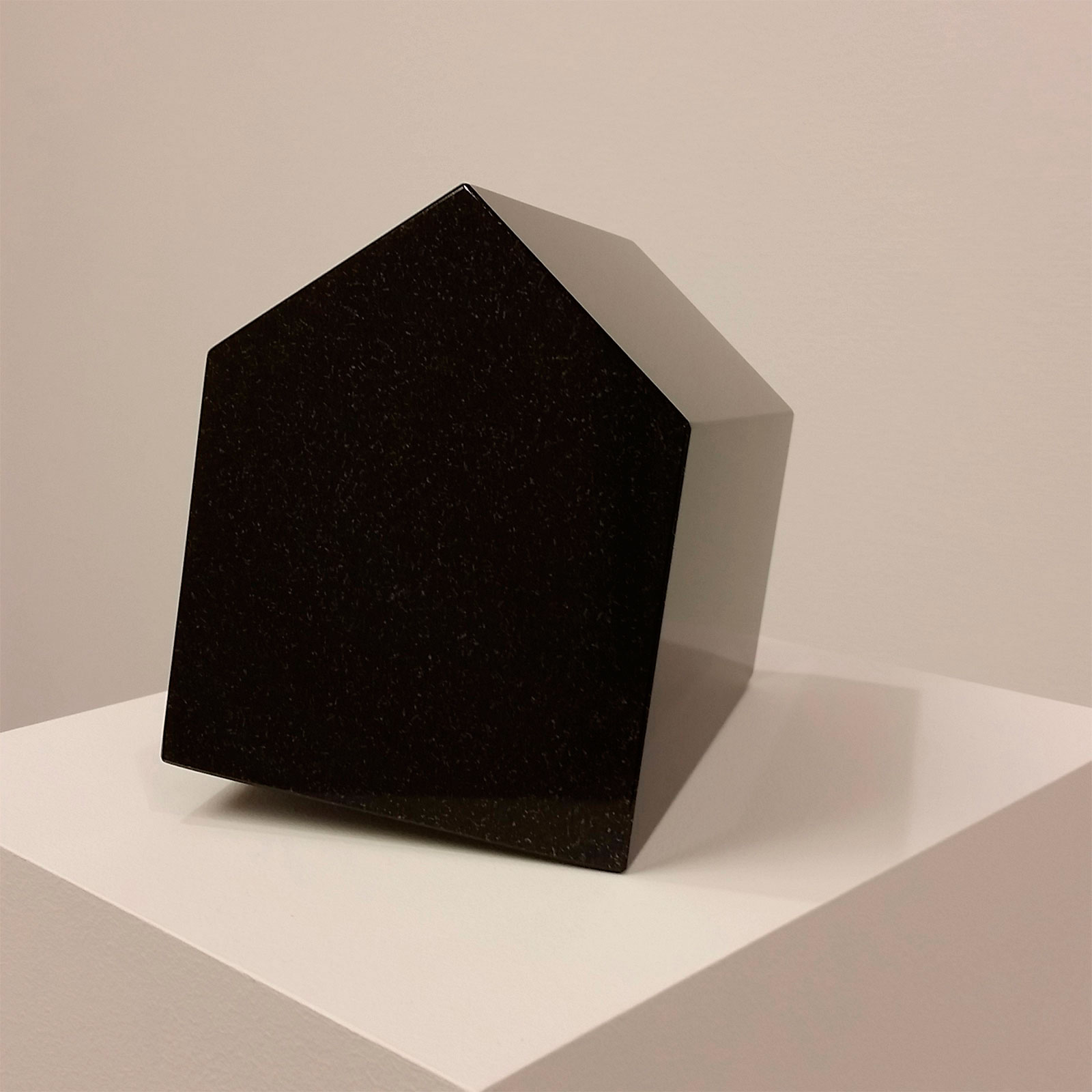 Hillevi Berglund, "Härbärge" (Hostel), 2014. Diabase, 17 x 14 x 13cm