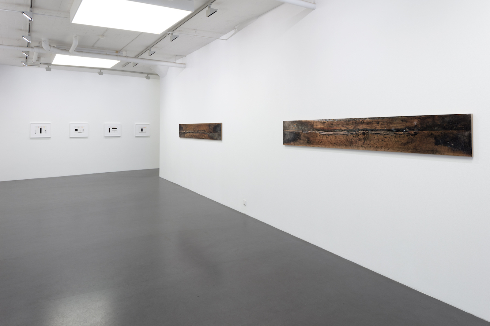 Kristoffer Nilson, Installation view "FLAG", 2017, Galleri Flach