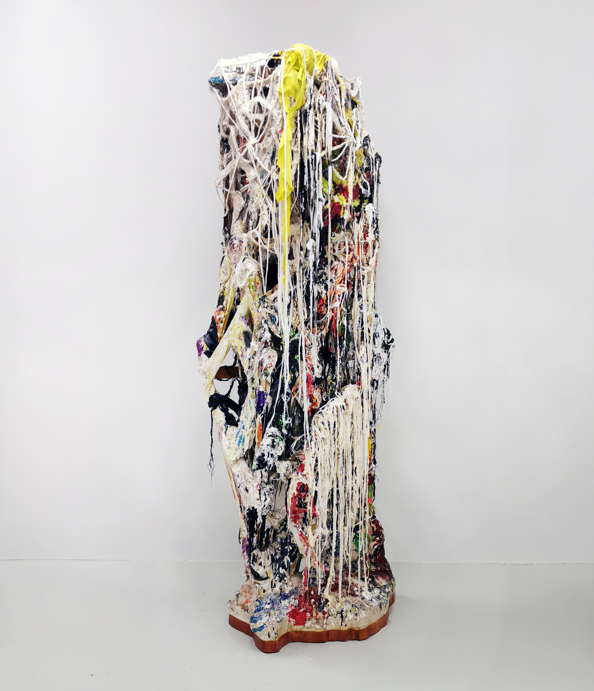 Jakob Westberg, "Dummy nr.17", 2020. Plaster, concrete, wood, textiles, acrylics, spraypaint, cardboard, enamel paint, epoxy, oakwodd 202 x 74 x 62 cm
