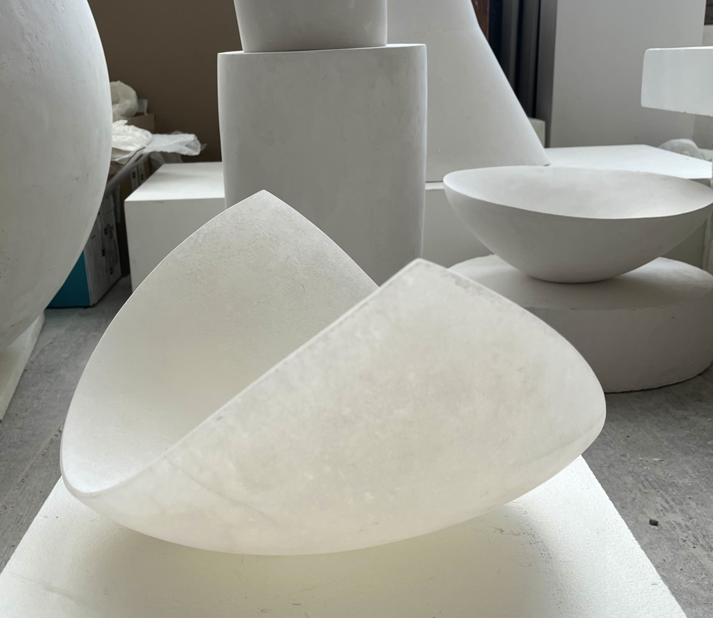 Eva Lange, "Sculpture", 2025. Installation view , Galleri Flach.