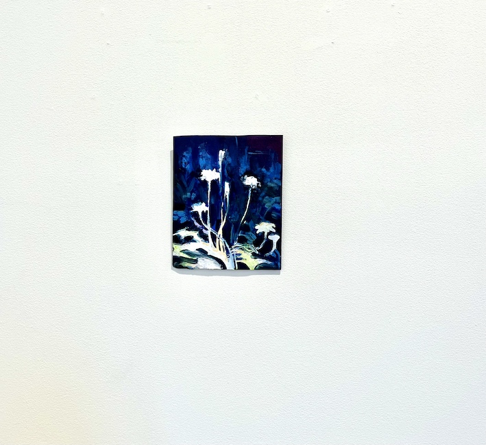 Pauliina Pietilä:
OGRÄS, 2023
olja på duk
21,5 x 17 cm